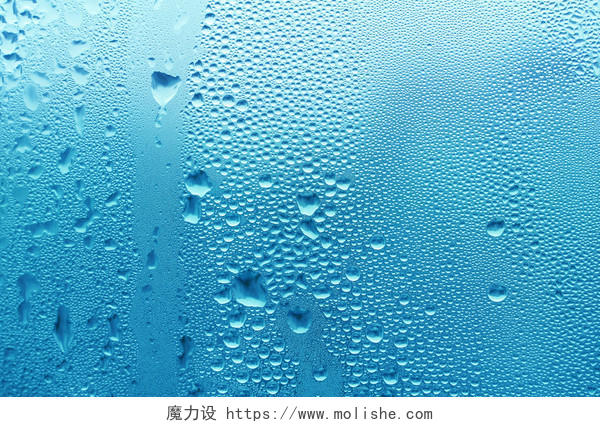 背景蓝色玻璃上的水珠背景传统二十四节气24节气雨水图片